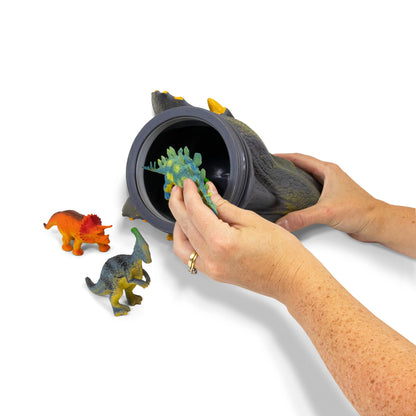 Bathtub with Triceratops dinosaur head (large)