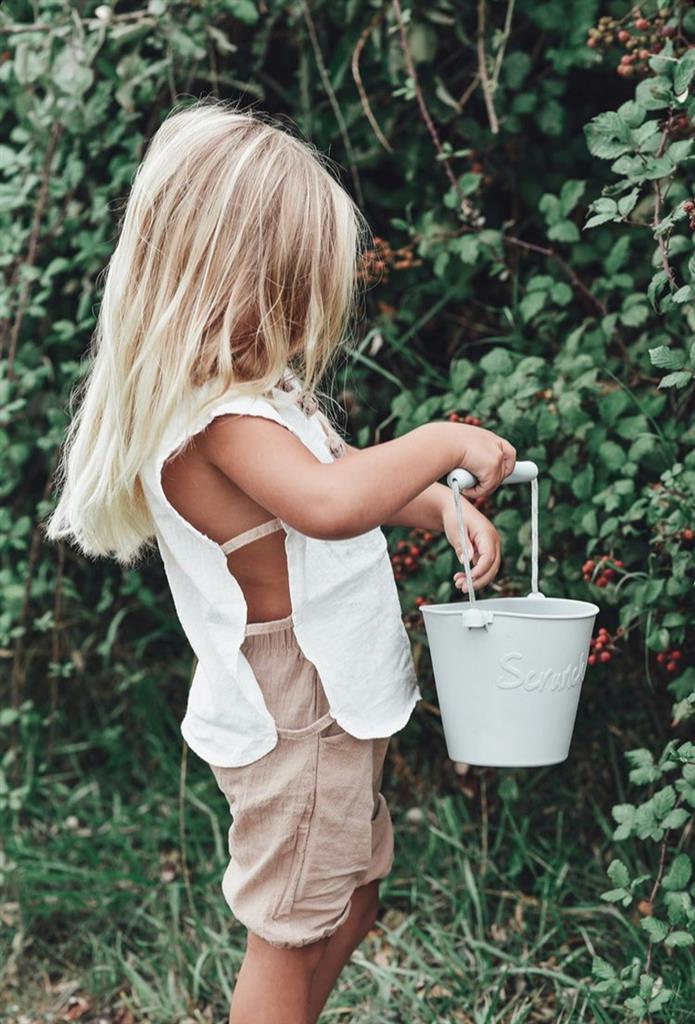 Mustard Bucket