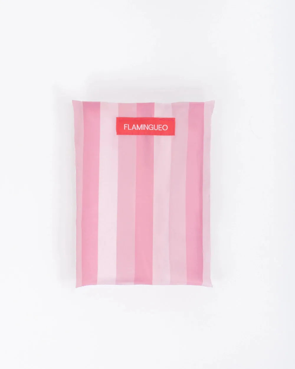Microfiber beach towel with magnets – AURA