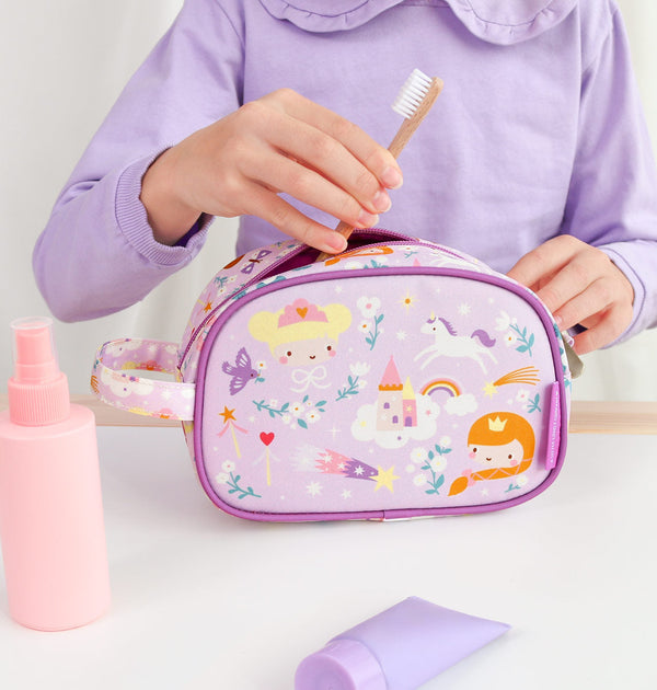 Trousse de toilette enfant - Princesses – vue 2 – A Little Lovely Company