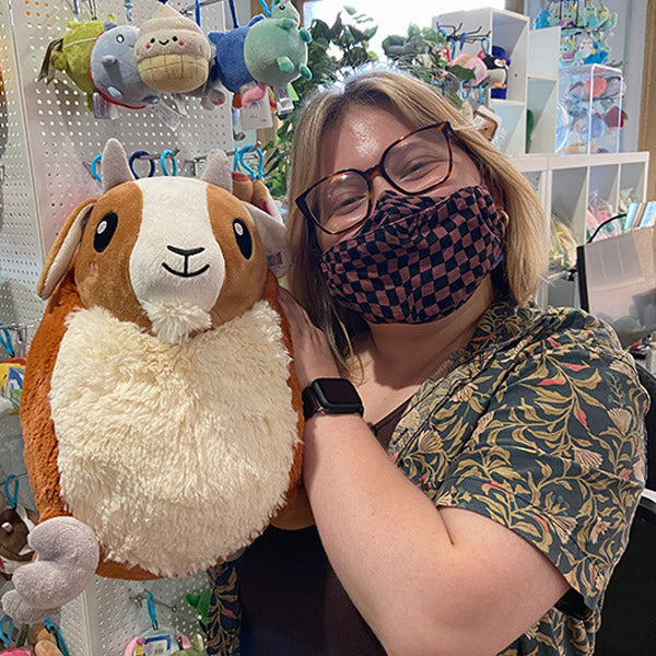 Peluche Squishable – Bébé Chèvre