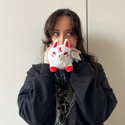 Peluche Snacker – Bébé Kitsune