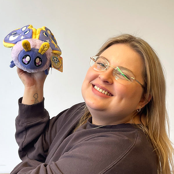 Peluche Alter Egos – Étoilé Papillon de Nuit
