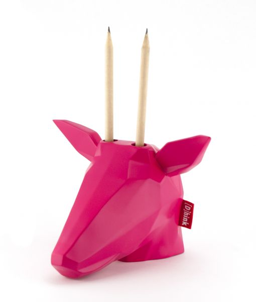 Testa di cervo fucsia