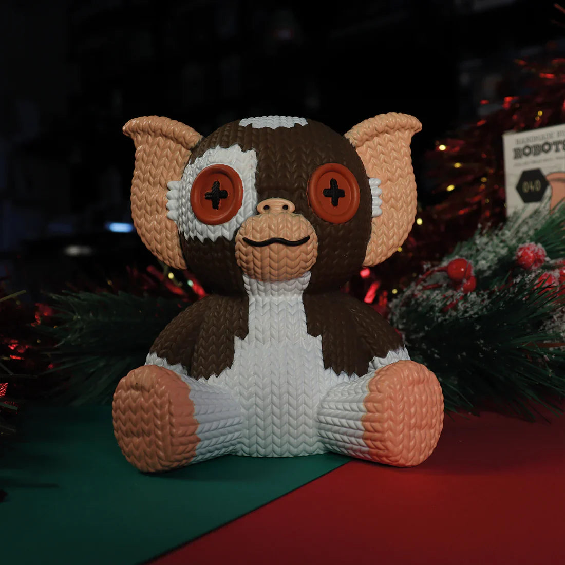 Gizmo - Handmade By Robots N°040 