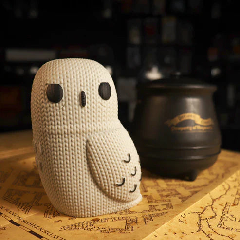 Hedwig - Handmade By Robots N°068