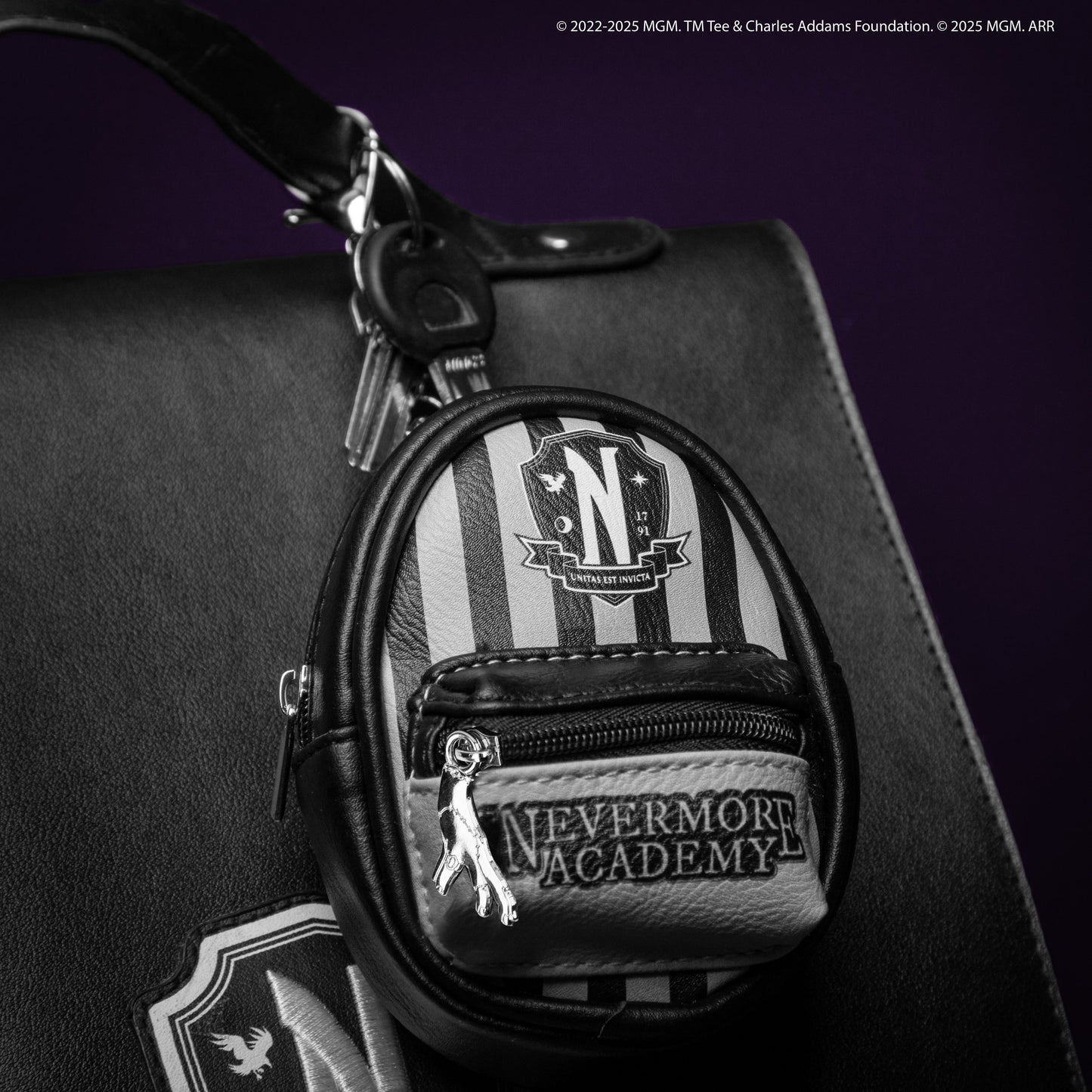 Porte-clés Pochette Noir Académie Nevermore