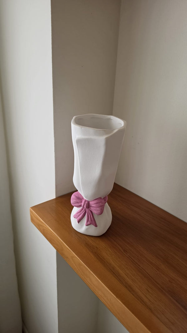 Vase cadeau en céramique – Oito.Atelier