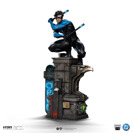Pre-Order - Nightwing Statue - DC Comics - Art Scale 1/10 - Iron Studios
