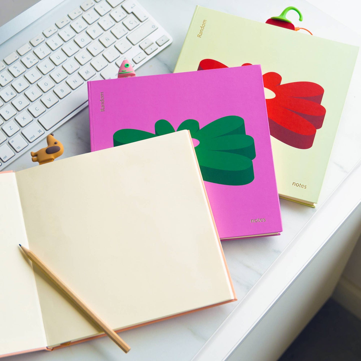 Carnet Marguerite Bleue Helio Ferretti Vue 3