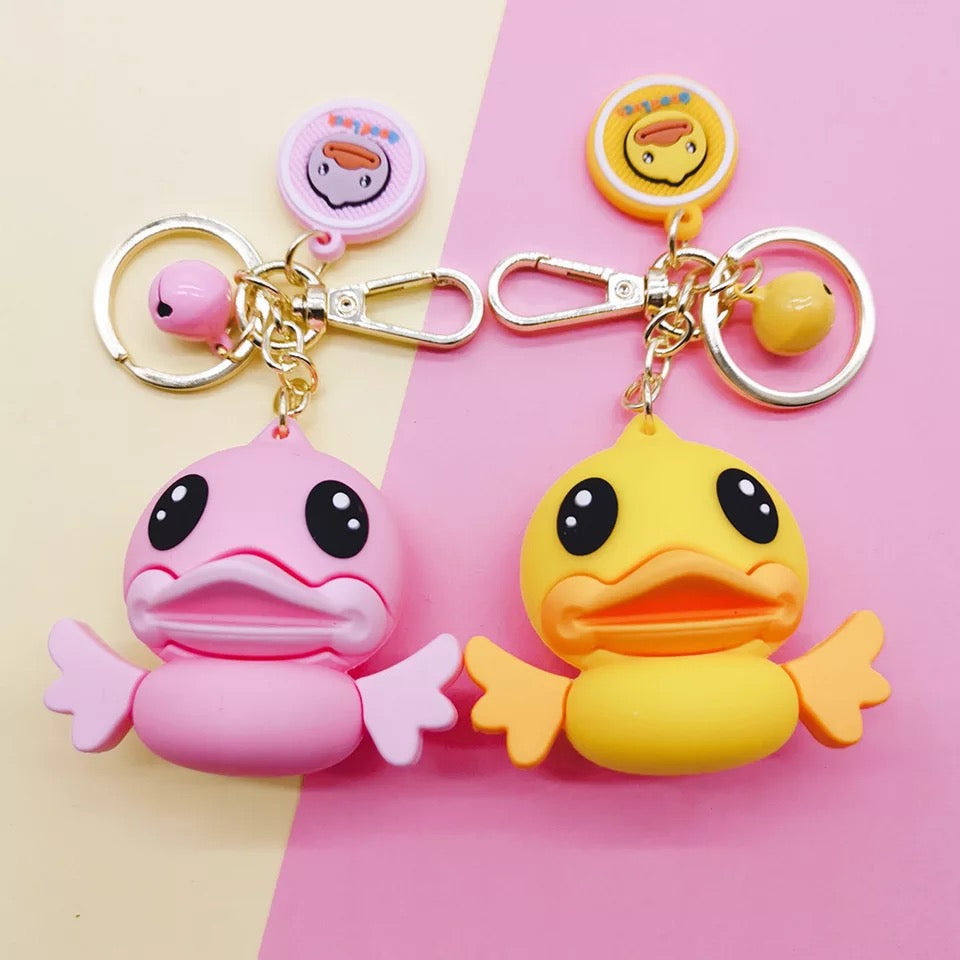 Kawaii Duck Keychain – Pink or Yellow