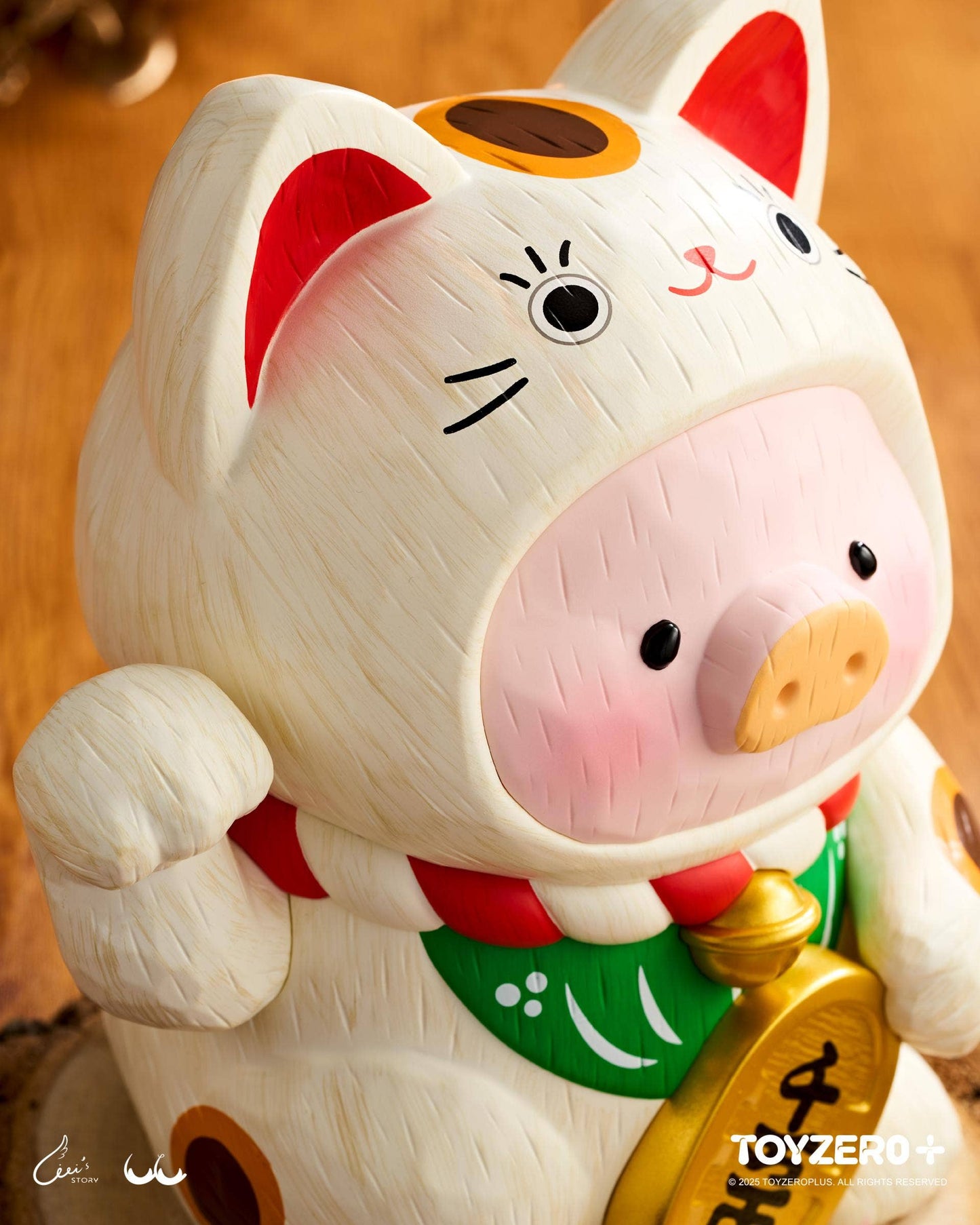 LuLu the Piglet - Maneki Lu (calico cat) — 18cm wooden sculpture