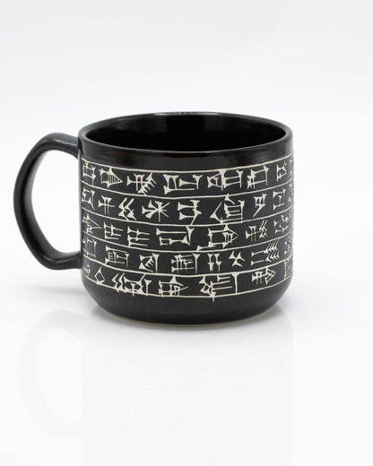 Mug Sculptée à la Main en Cunéiforme (430 ml) – produit scientifique Cognitive Surplus EU, vue 2