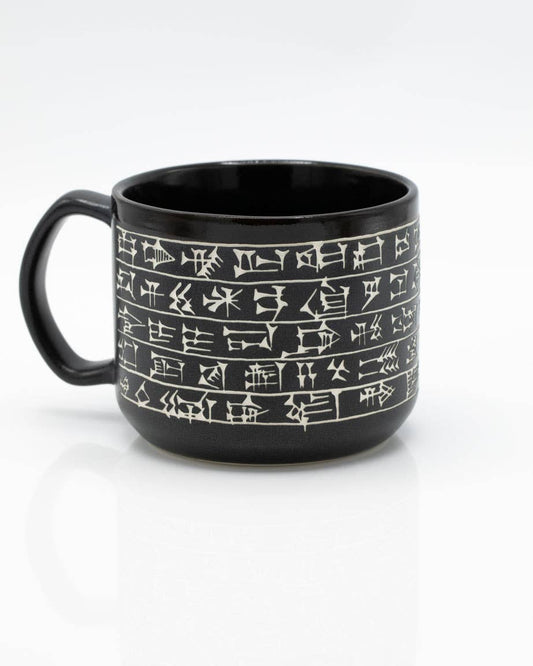Mug Sculptée à la Main en Cunéiforme (430 ml) – produit scientifique Cognitive Surplus EU, vue 2