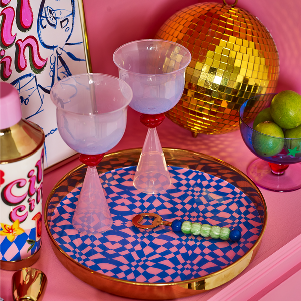 Lippenstiftfarbene Weingläser – 2er-Set