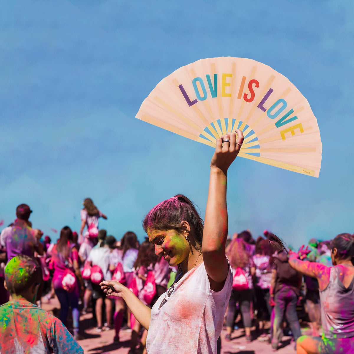 XXL fan "Love is love"