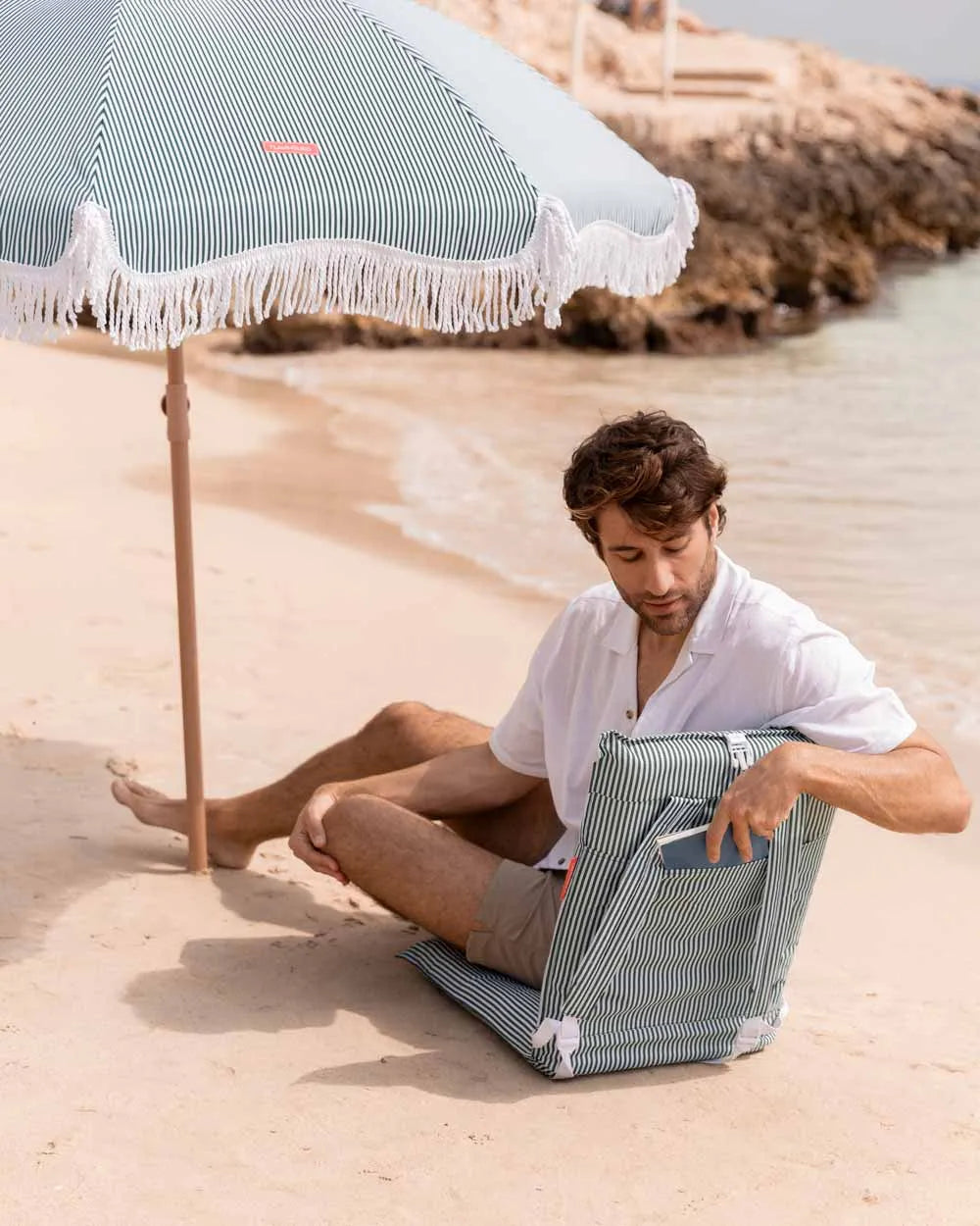 Green folding beach chair - NELSON
