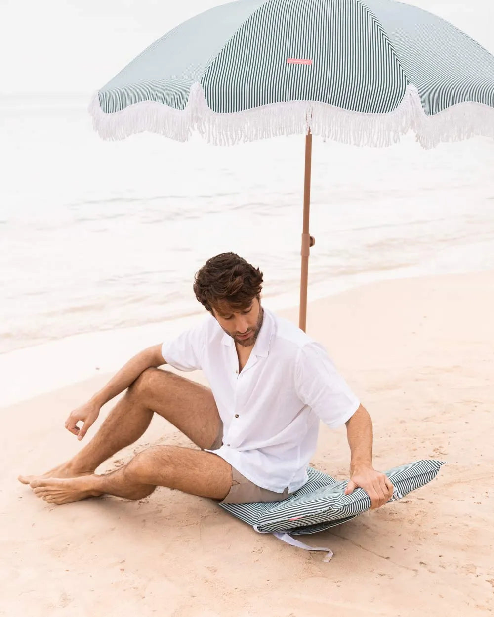 Green folding beach chair - NELSON