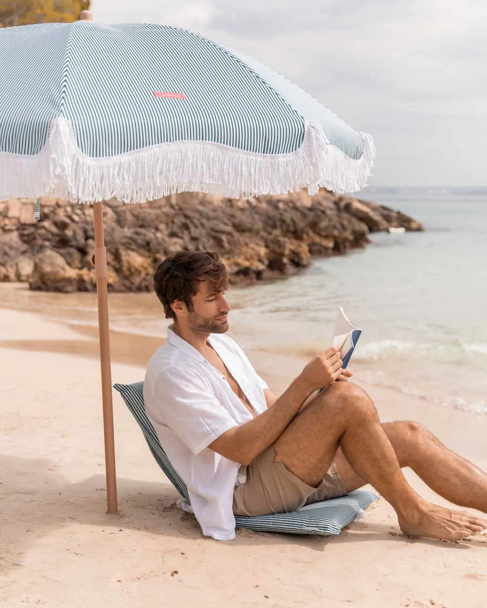 Green folding beach chair - NELSON