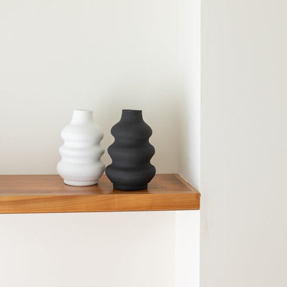 Vase décoratif Siena en céramique – Oito.Atelier