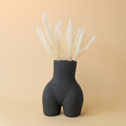 Vase sculptural Nude en céramique – Oito.Atelier – vue 18