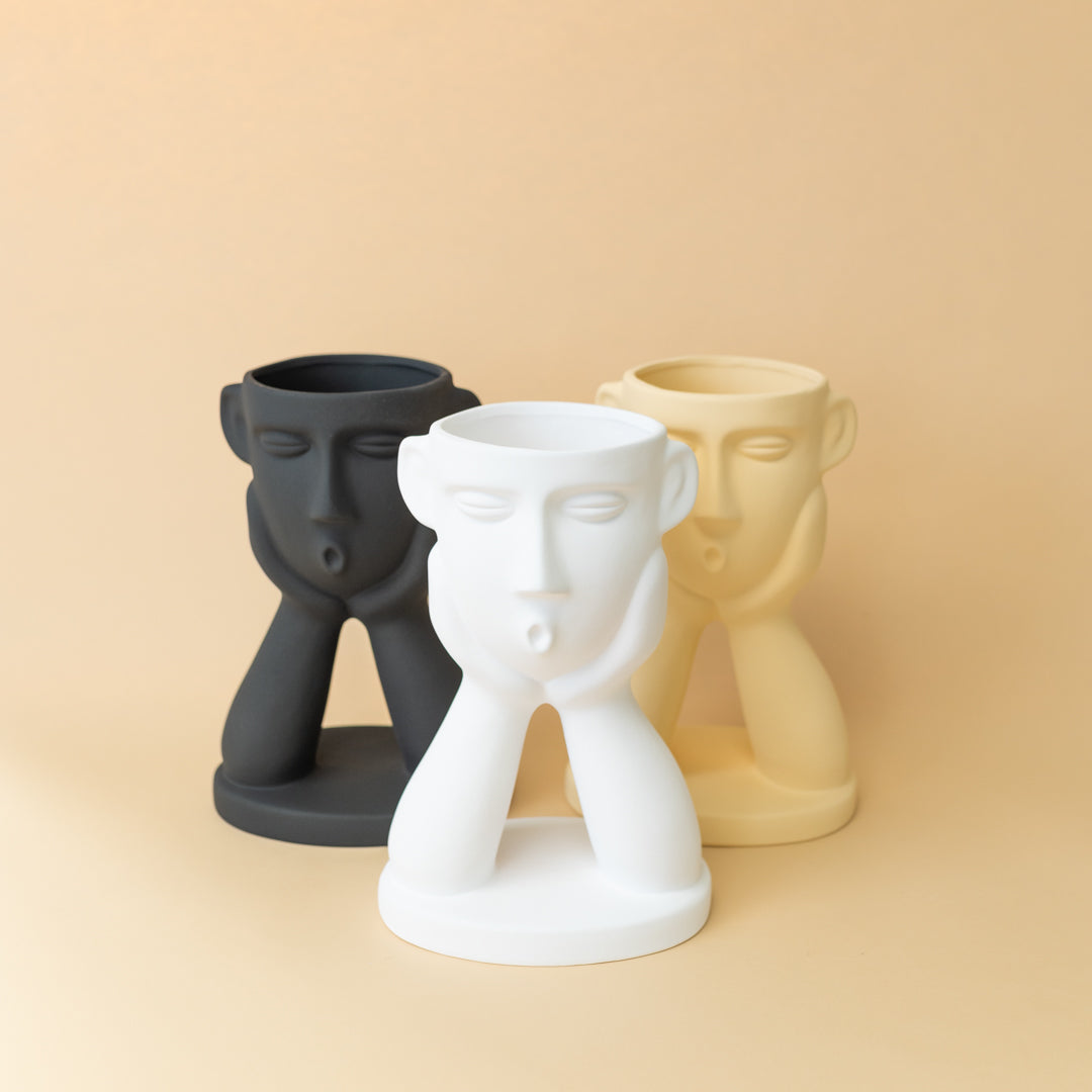 Vase visage à deux mains en céramique – Oito.Atelier – vue 10