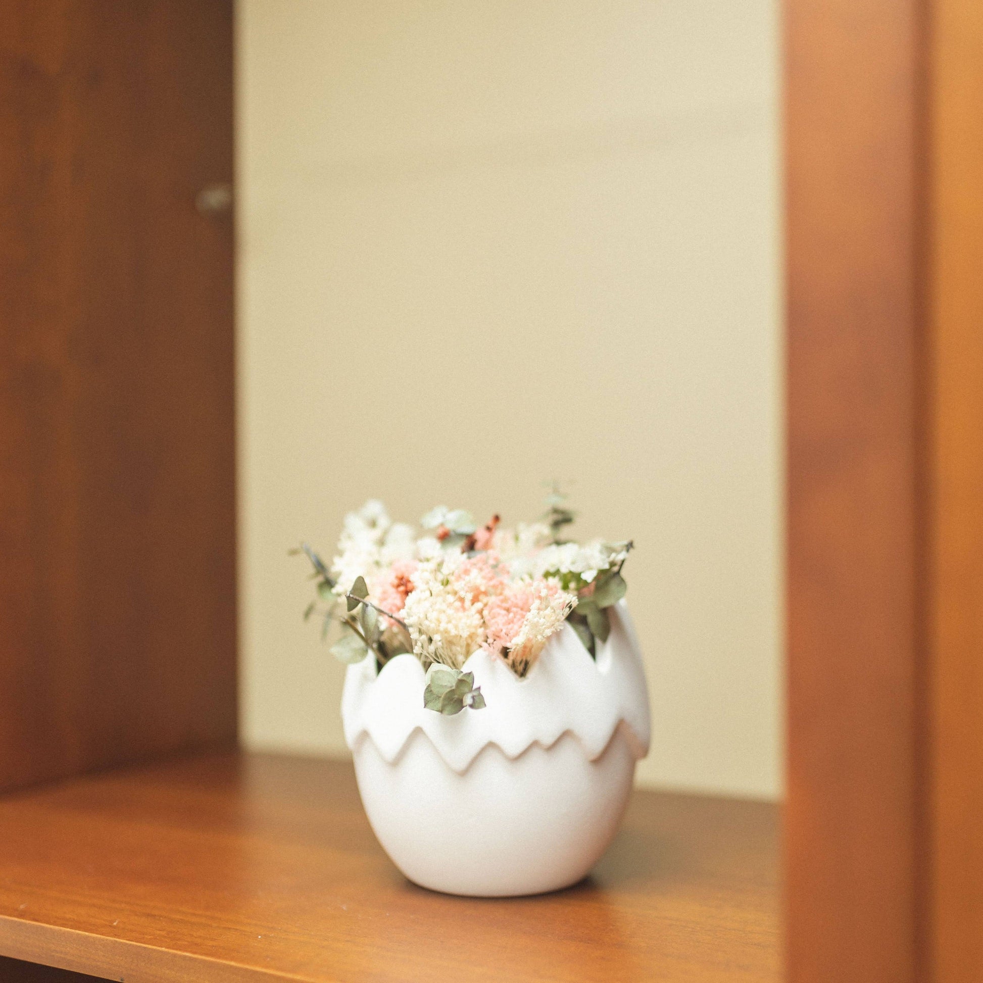 Œuf de Pâques décoratif en céramique – Oito.Atelier – vue 5