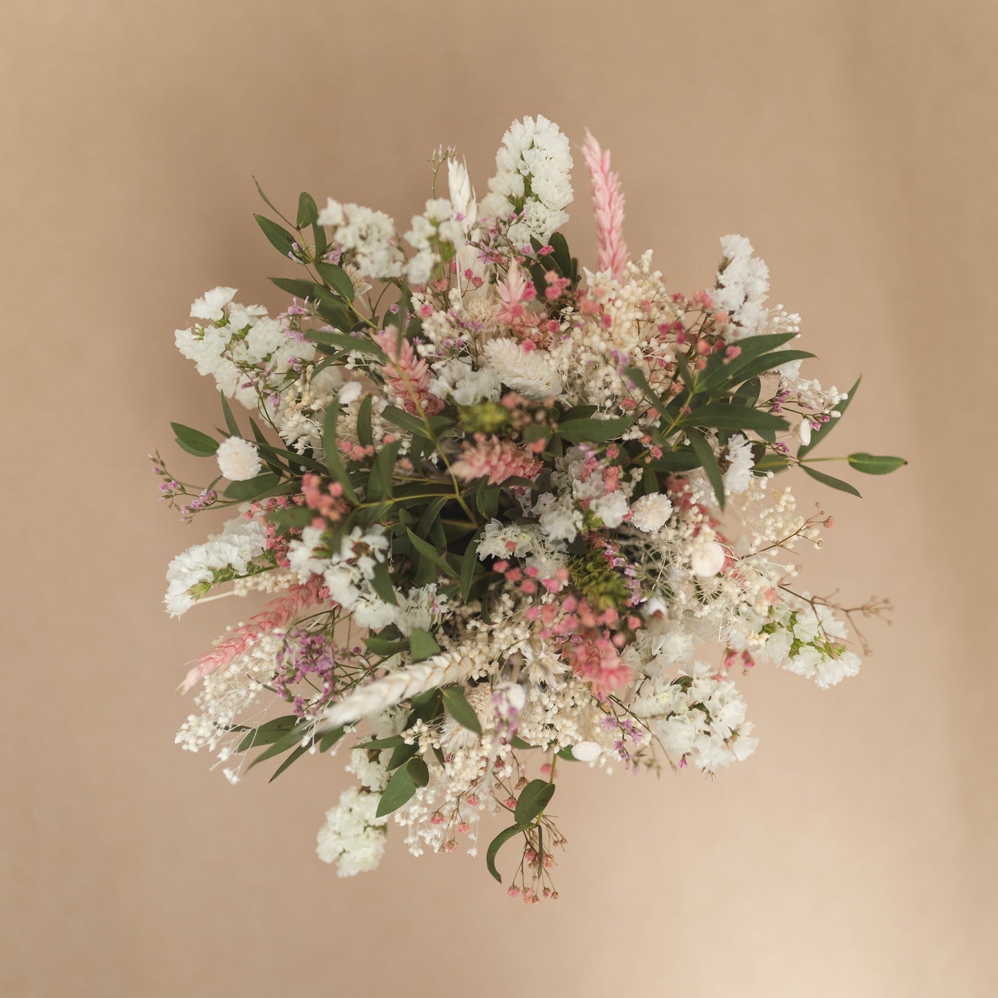 Composition de fleurs séchées et naturelles – Oito.Atelier