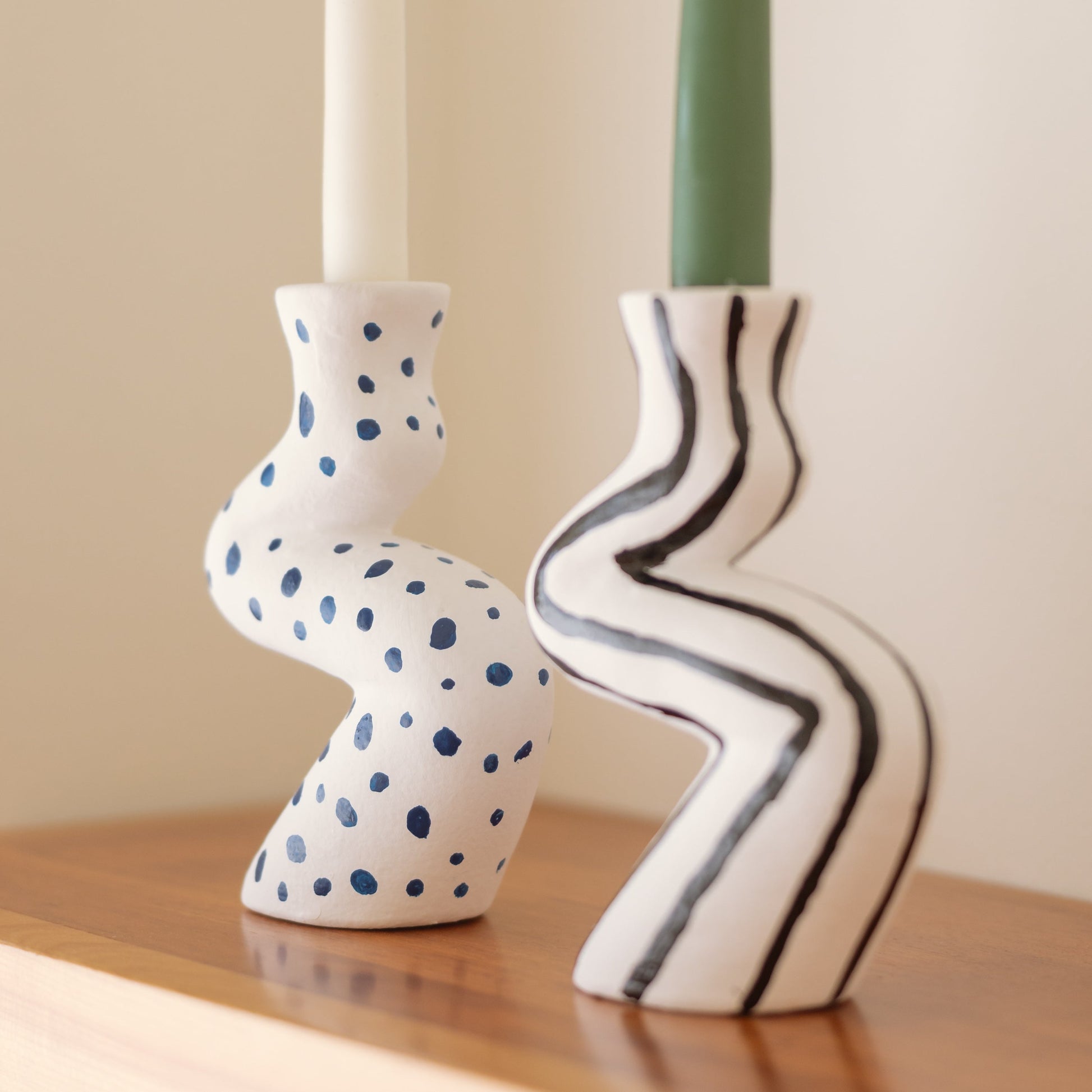 Bougeoir coloré en céramique – Oito.Atelier – vue 4
