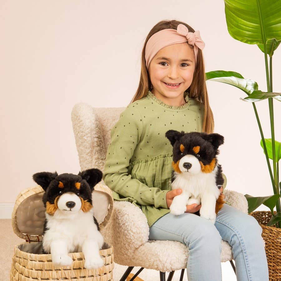 Border Collar Plush Toy