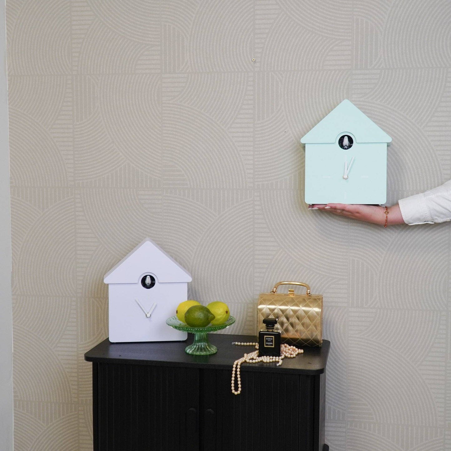 Clock - Cuckoo Wall Clock - Lilac - 24x27x9cm