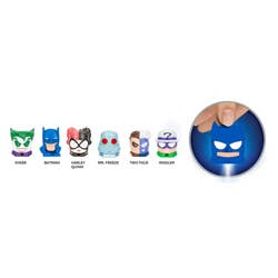 BATMAN MICROLITE EN EMBALLAGE TRANSPARENT 3,4X3,4X11,4 CM