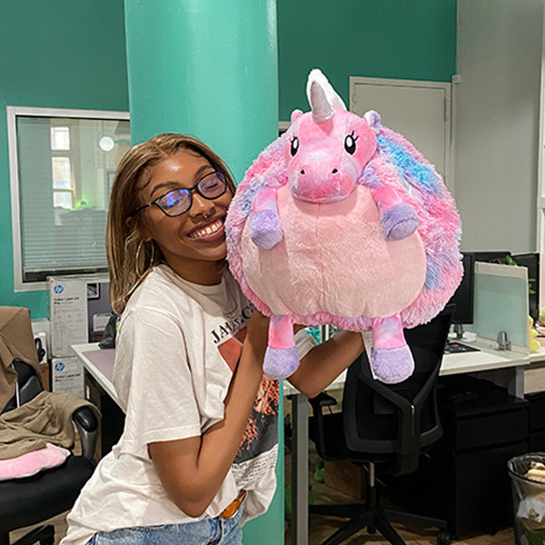 Peluche Squishable – Bébé Licorne Barbe à Papa
