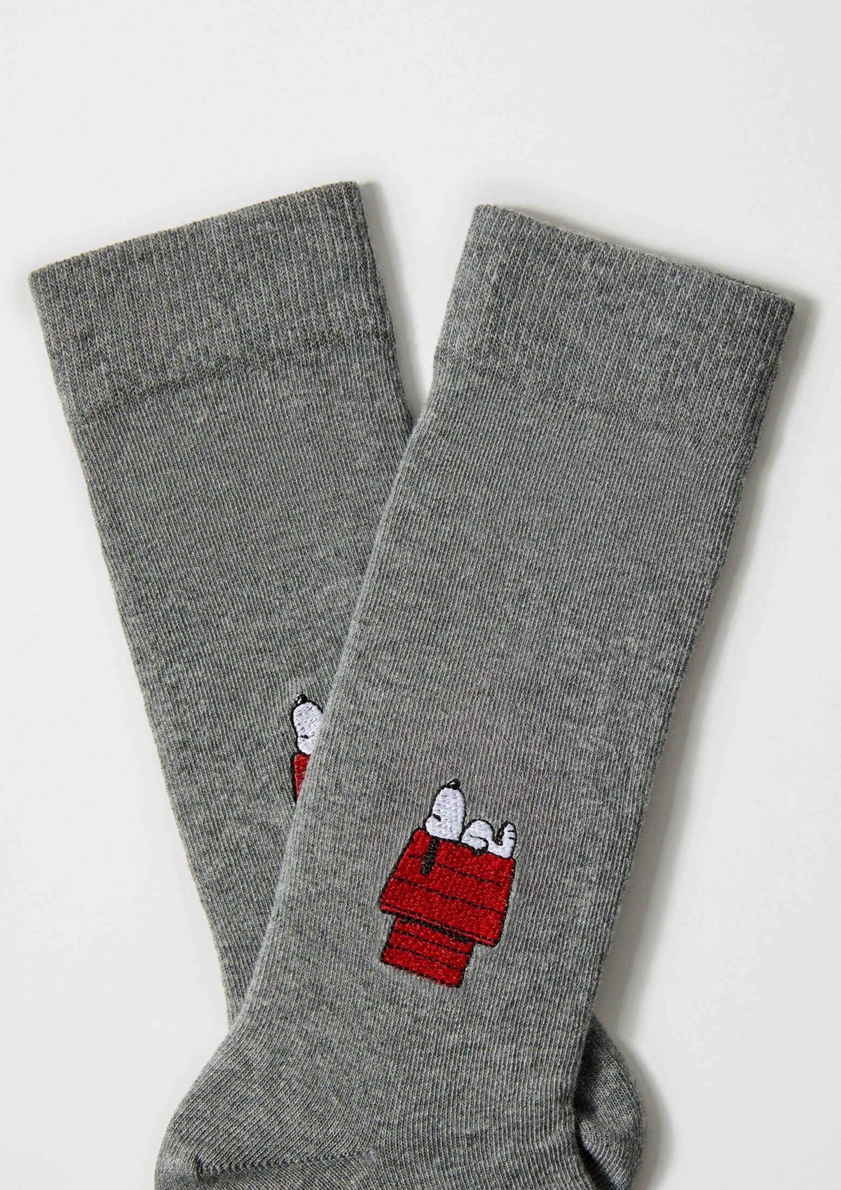 BeSnoopy House Embroidered
