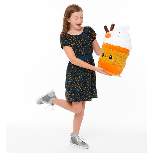 Peluche Comfort Food Squishable – Latte Pumpkin Spice