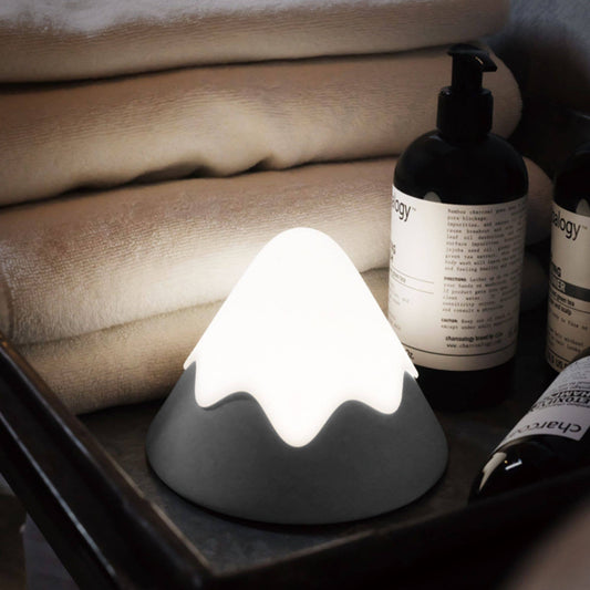 Montagne Lumière Nocturne Helio Ferretti