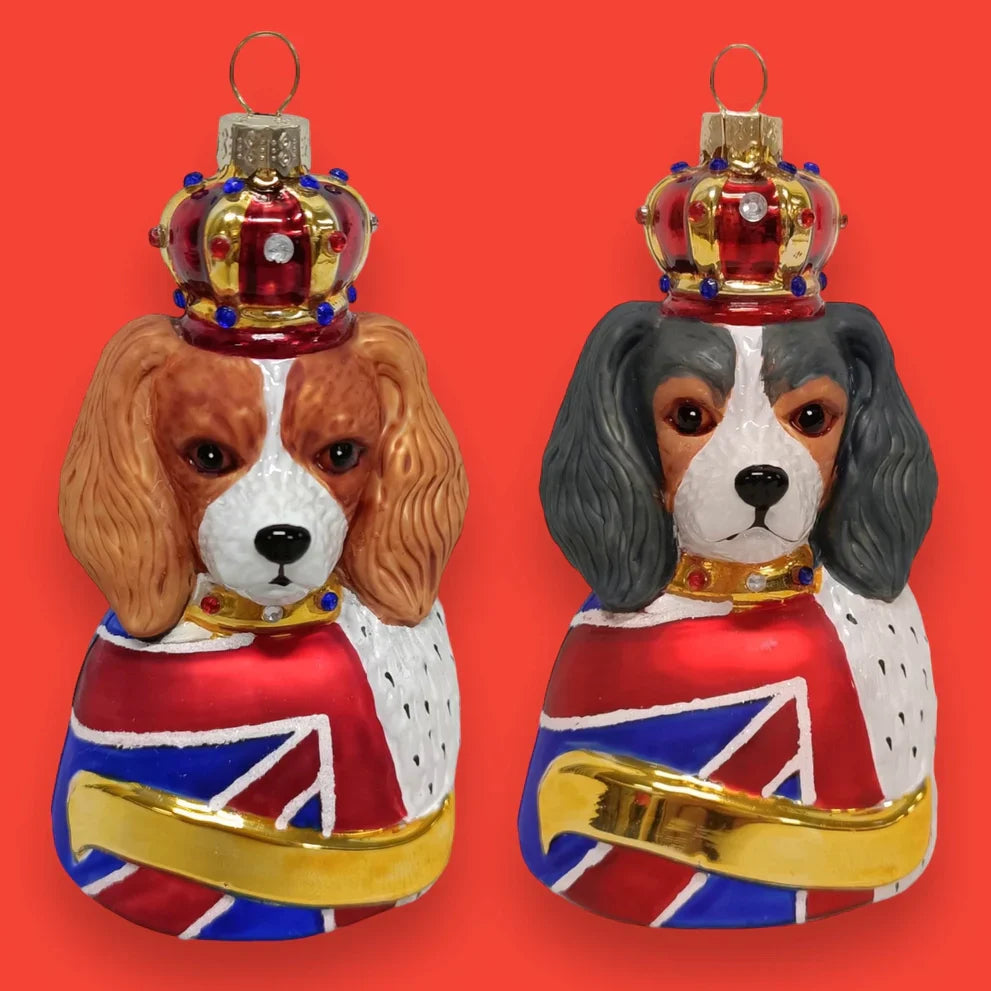 Boule de Noël Cavalier King Charles Blenheim « God Save the King »