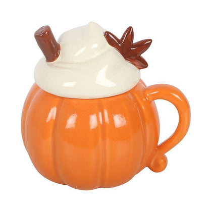 Tasse d'automne crème citrouille avec couvercle