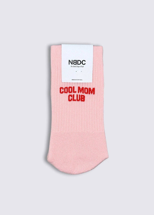 "COOL MOM CLUB" socks