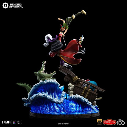 Peter Pan vs Hook Deluxe Statue - Disney 100th - Peter Pan - Art Scale 1/10 - Iron Studios