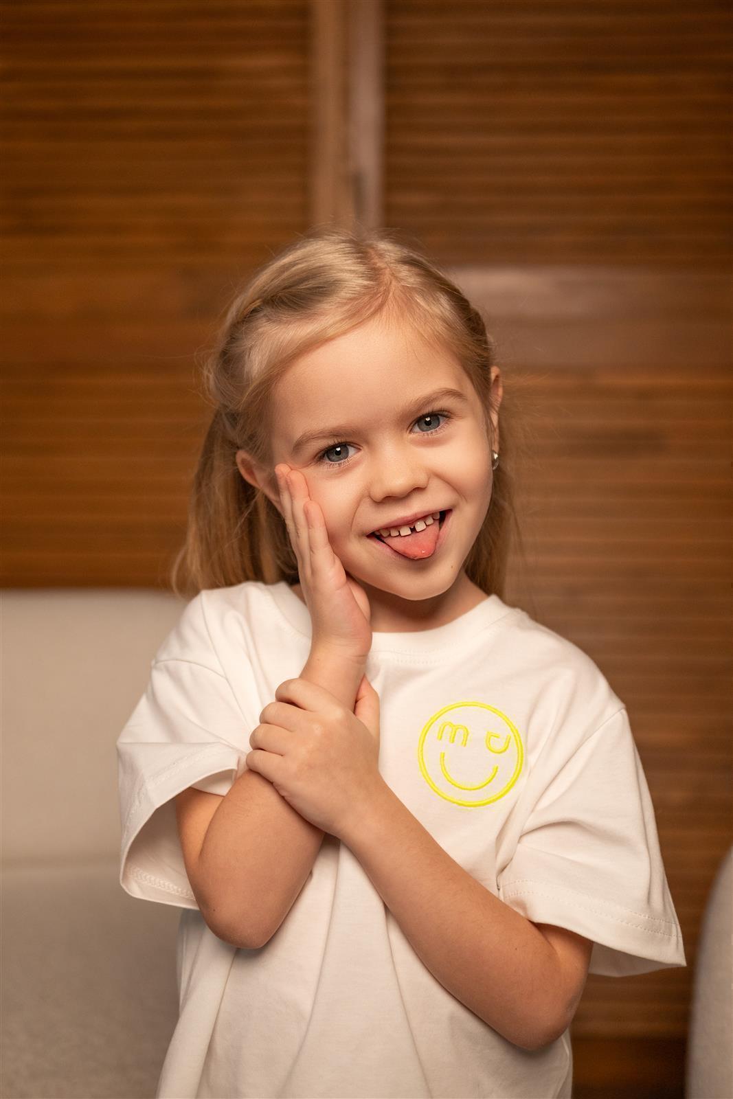 Smiley Milk T-shirt