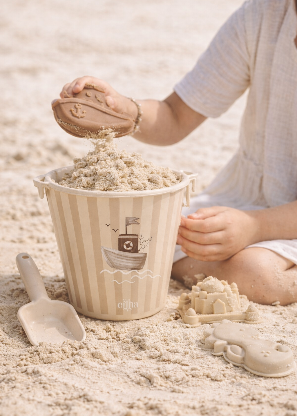 Beach bucket set - Striped boat