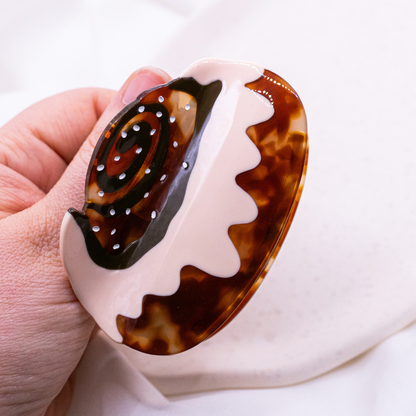 Pince à cheveux Roulé à la Cannelle Suédois