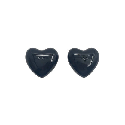 Black heart salt and pepper set L7 W6.5 H2cm