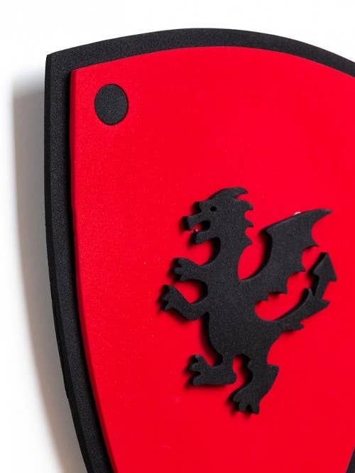 Scudo in schiuma Softik rosso con drago
