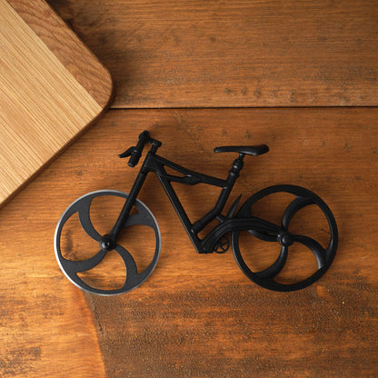 Dapper Chap "King of the Pizza" Bicycle Pizza Cutter