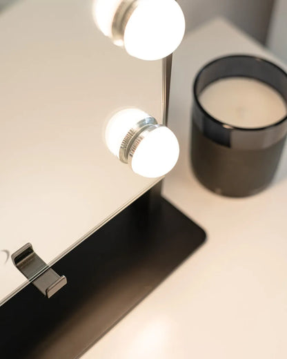 LED Makeup Mirror - BELLA