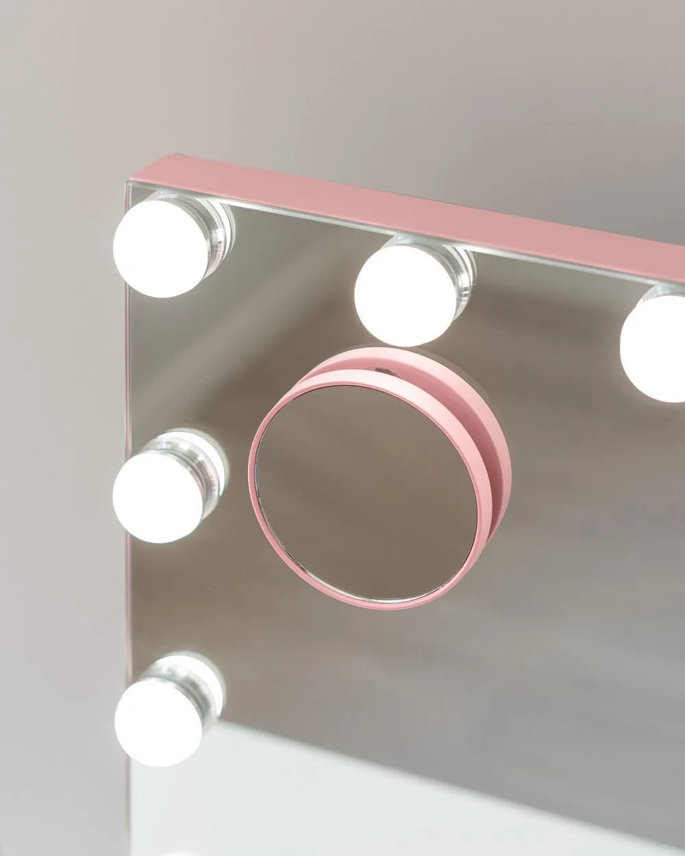 Lighted Makeup Mirror - KIM