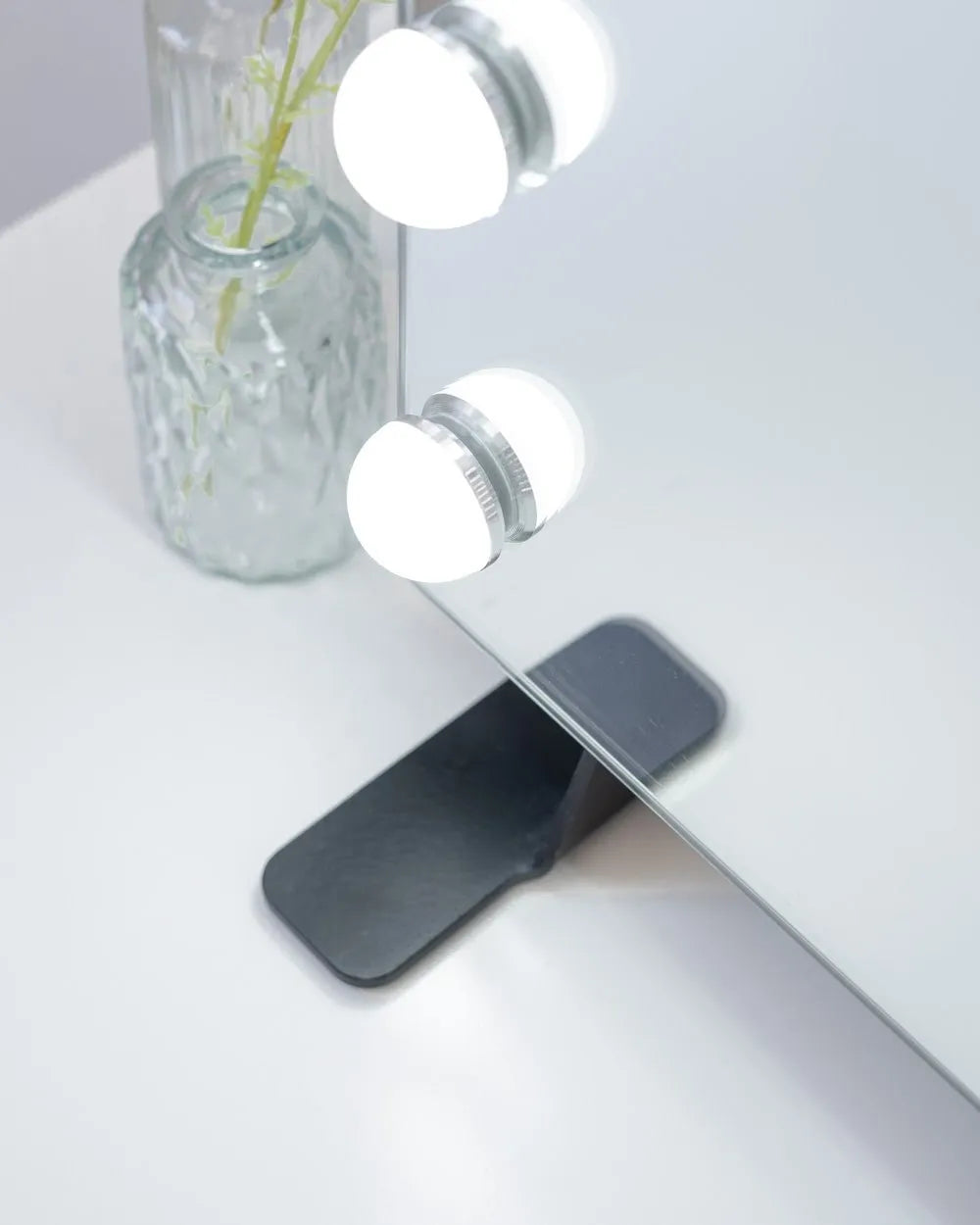 LED makeup mirror - SERENA