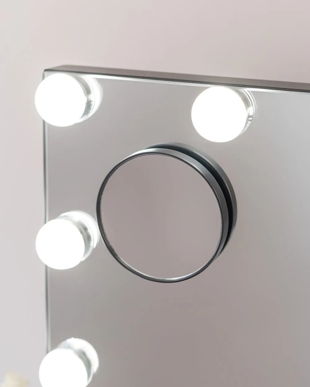 LED makeup mirror - SERENA